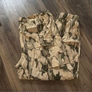 Primark Green and Cream Patterned Pants